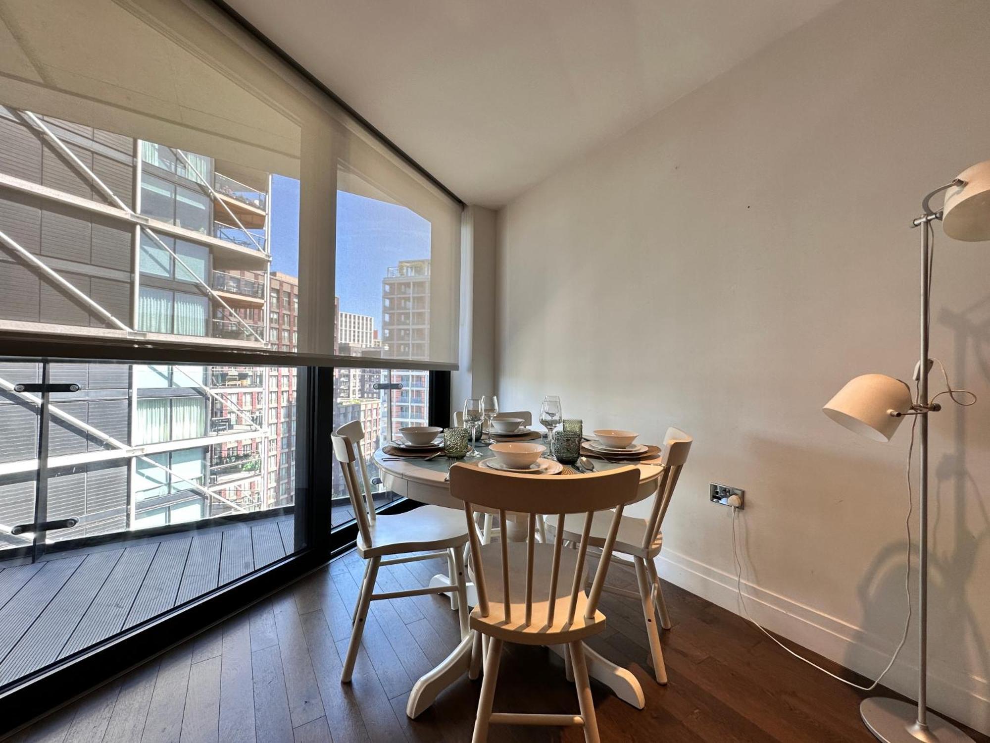 Апартаменты 2 Bed Flat Big Ben View Лондон Экстерьер фото