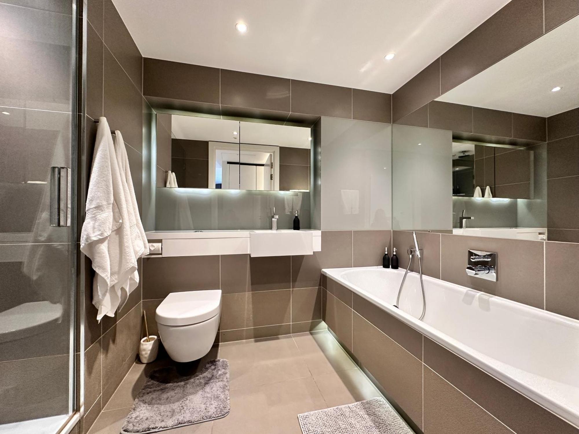 Апартаменты 2 Bed Flat Big Ben View Лондон Экстерьер фото